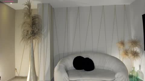 Snapshot of lilawest chatting on 10-11-25, 10:36 Lila West online show from 10-11-25, 10:36