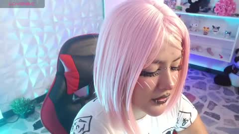 lilcandy19 online show from 04-14-26, 11:49