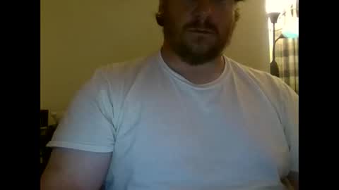 Snapshot of lildickwonder04 chatting on 04-19-26, 06:24 reallyinsecure online show from 04-19-26, 06:24