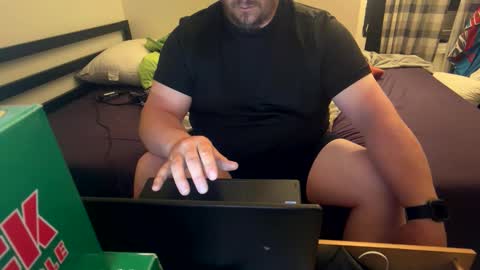 Snapshot of lildickwonder04 chatting on 06-07-26, 07:34 reallyinsecure online show from 06-07-26, 07:34