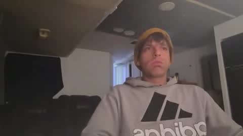 Snapshot of lildink679199 chatting on 02-27-26, 08:14 lildink679199 online show from 02-27-26, 08:14