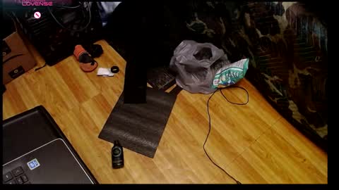 Snapshot of lildragon069 chatting on 12-23-24, 07:17 lildragon069 online show from 12-23-24, 07:17