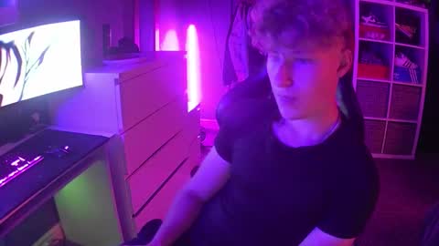 lildyl06 online show from 09-11-25, 07:58