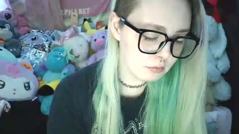 Snapshot of lilemmy1999 chatting on 01-01-25, 09:20 emily ryanson online show from 01-01-25, 09:20