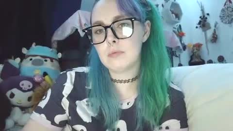 Snapshot of lilemmy1999 chatting on 09-18-25, 11:18 emily ryanson online show from 09-18-25, 11:18