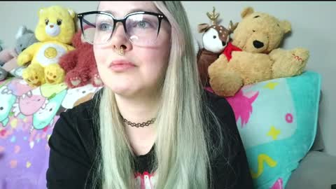 emily ryanson online show from 04-01-26, 07:33