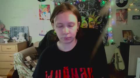 Lil online show from 09-10-25, 10:37