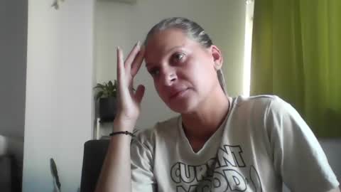 Andreea online show from 06-15-26, 03:47