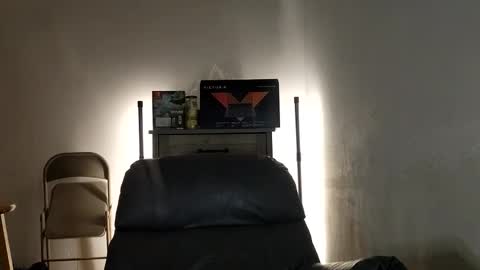 Snapshot of lilhotnando chatting on 01-18-26, 04:16 Fernando online show from 01-18-26, 04:16