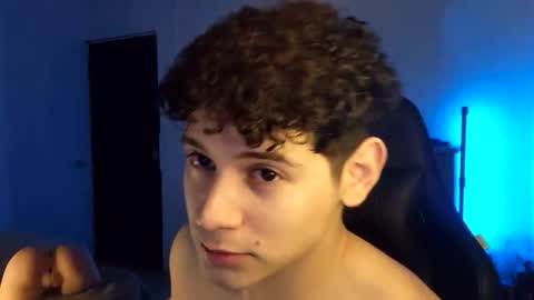 Snapshot of lilhotnando chatting on 02-21-26, 04:02 Fernando online show from 02-21-26, 04:02