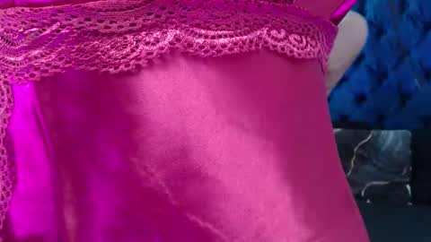 Lili online show from 11-21-25, 03:16