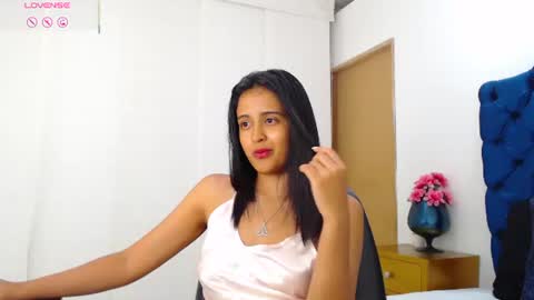 Snapshot of lili666_ chatting on 06-16-26, 03:20 Lili online show from 06-16-26, 03:20