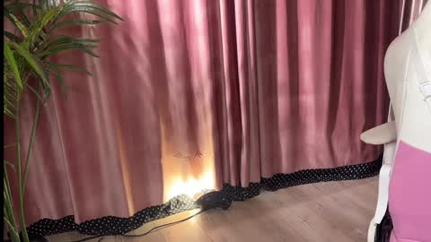 Snapshot of lili_01 chatting on 03-03-26, 03:18 Lili online show from 03-03-26, 03:18