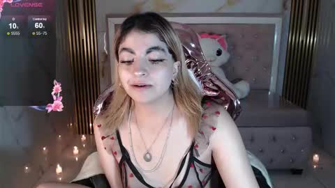 Lili online show from 09-16-25, 03:51