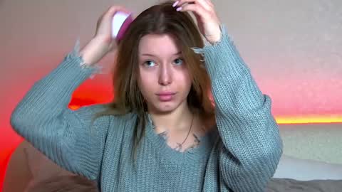 Mia online show from 02-04-25, 06:25