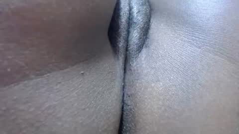 Snapshot of liliahsexie chatting on 11-27-25, 03:03 liliah online show from 11-27-25, 03:03