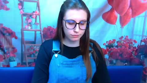 lilianashine online show from 04-19-26, 05:07