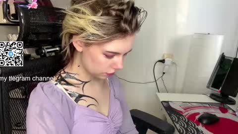 Lilian online show from 02-03-26, 06:11