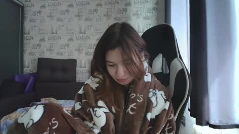Snapshot of liliawoolf chatting on 05-08-26, 08:41 liliawoolf online show from 05-08-26, 08:41