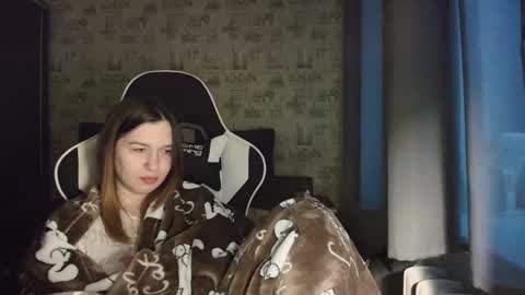 Snapshot of liliawoolf chatting on 05-13-26, 03:48 liliawoolf online show from 05-13-26, 03:48