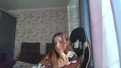Snapshot of liliawoolf chatting on 05-15-26, 05:47 liliawoolf online show from 05-15-26, 05:47