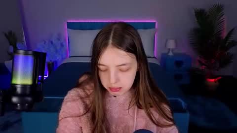 Lili Bakery online show from 12-02-25, 02:06