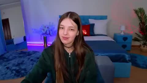 Lili Bakery online show from 04-11-26, 07:45