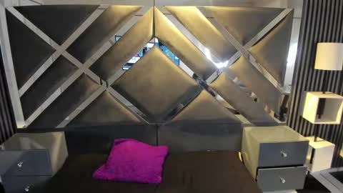  Lili  online show from 01-16-25, 03:23