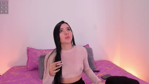 Snapshot of lilicopper__ chatting on 12-20-25, 08:49 online show from 12-20-25, 08:49