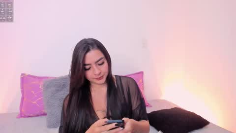 Snapshot of lilicopper__ chatting on 01-08-26, 02:14 online show from 01-08-26, 02:14