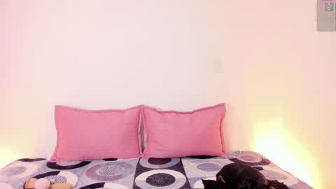 Snapshot of lilicopper__ chatting on 02-16-26, 05:14 online show from 02-16-26, 05:14