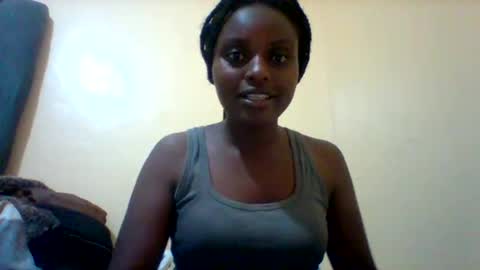 Snapshot of liligal chatting on 05-25-26, 07:31 liligal online show from 05-25-26, 07:31