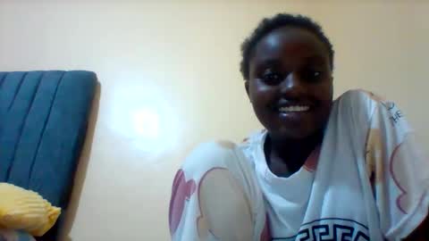 Snapshot of liligal chatting on 05-28-26, 07:33 liligal online show from 05-28-26, 07:33
