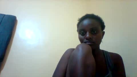 Snapshot of liligal chatting on 05-29-26, 07:23 liligal online show from 05-29-26, 07:23