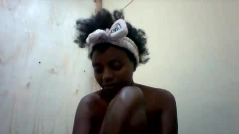 Snapshot of liligal chatting on 06-04-26, 04:51 liligal online show from 06-04-26, 04:51
