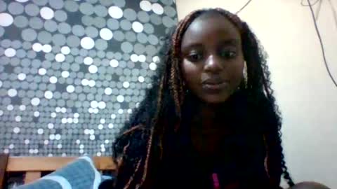 Snapshot of liligal chatting on 06-10-26, 04:45 liligal online show from 06-10-26, 04:45