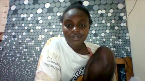 Snapshot of liligal chatting on 06-24-26, 08:08 liligal online show from 06-24-26, 08:08