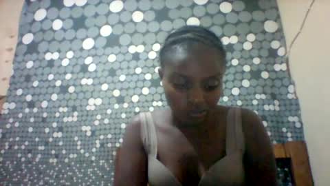 Snapshot of liligal chatting on 06-29-26, 07:36 liligal online show from 06-29-26, 07:36