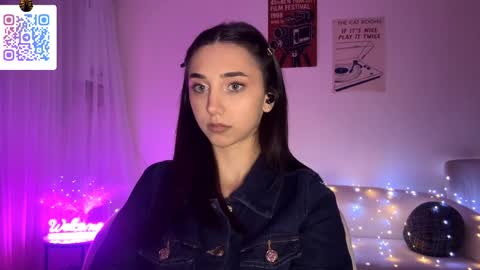 Lina online show from 03-27-26, 01:22