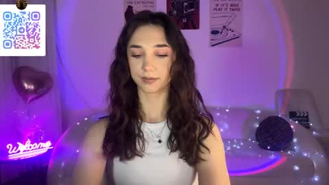 Lina online show from 05-26-26, 10:39