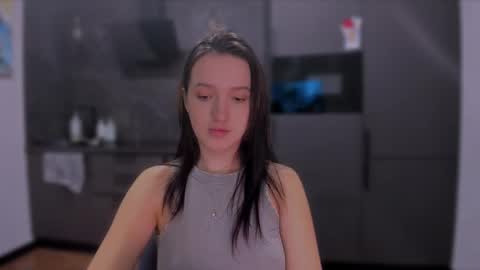             ...  online show from 02-12-25, 07:45