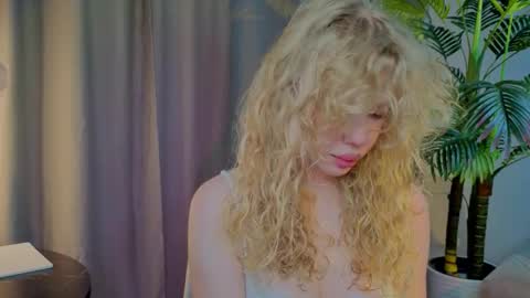 lililok101 online show from 11-06-25, 03:07