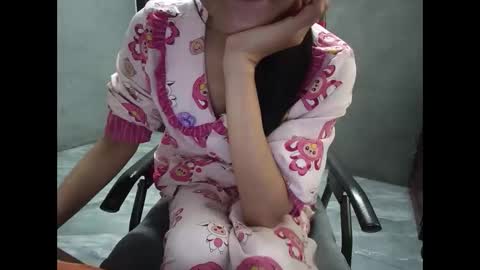 Snapshot of lililove88 chatting on 02-18-26, 07:15 lililove88 online show from 02-18-26, 07:15