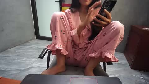 Snapshot of lililove88 chatting on 04-02-26, 01:47 lililove88 online show from 04-02-26, 01:47