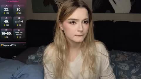 Luna online show from 11-15-25, 12:30