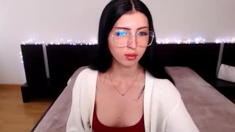 Lilit online show from 10-22-25, 10:26