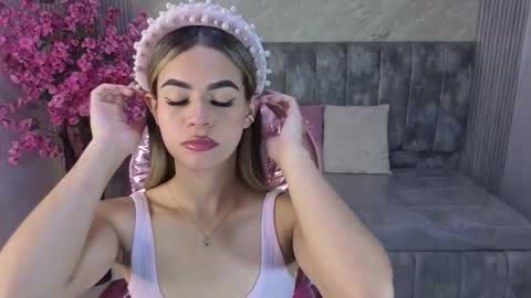 Lilith  online show from 11-04-25, 08:30