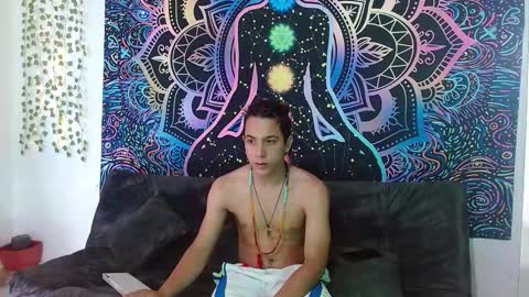 Lili  Marcus online show from 11-17-25, 08:47