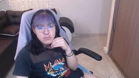 Snapshot of lilith_ayanami chatting on 03-09-26, 11:58 lilith online show from 03-09-26, 11:58