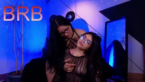 Lilith and Khloe  online show from 10-21-25, 11:22
